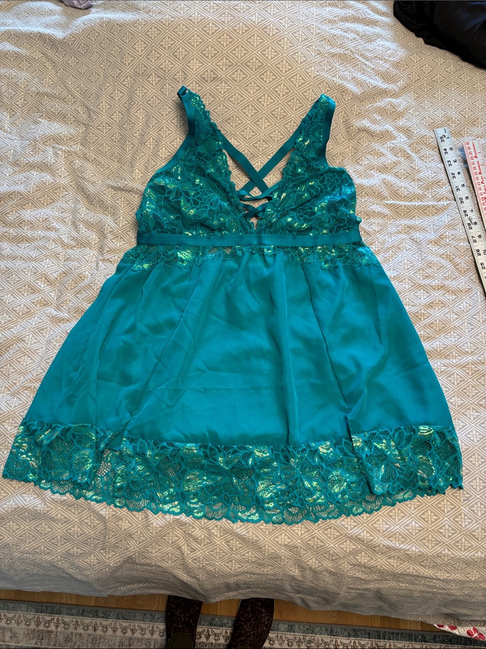 Torrid sz 1 turquoise iridescent lace chemise babydoll teddy like new
